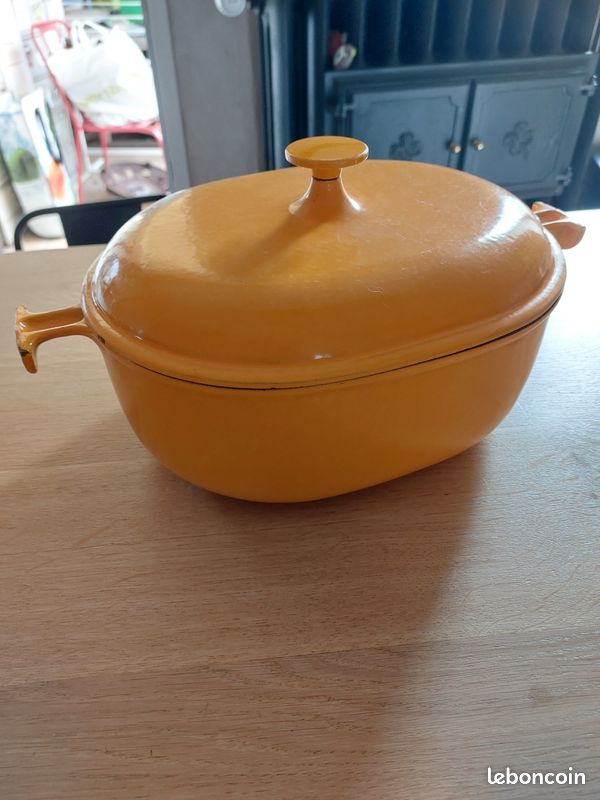 Cocotte Le Creuset Vintage Jaune – Taille H Ovale – Fonte Naturelle Fabriquée En France