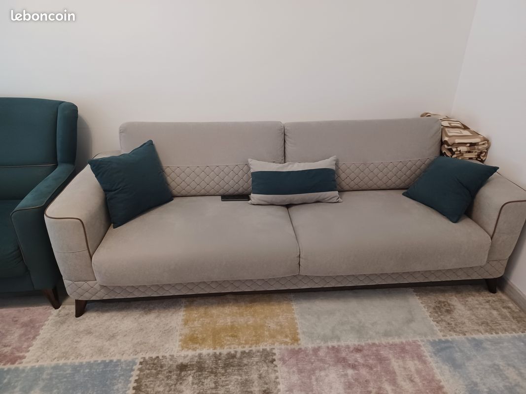 Fauteuil de salon (image 1)