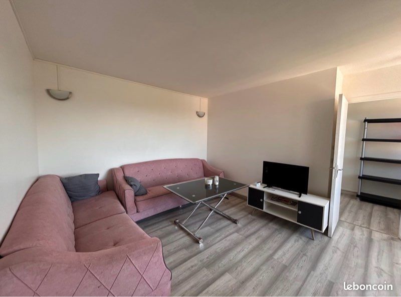 Appartement 2 pièces 44 m² · à Roanne · 44 m² · 550 €/mois
