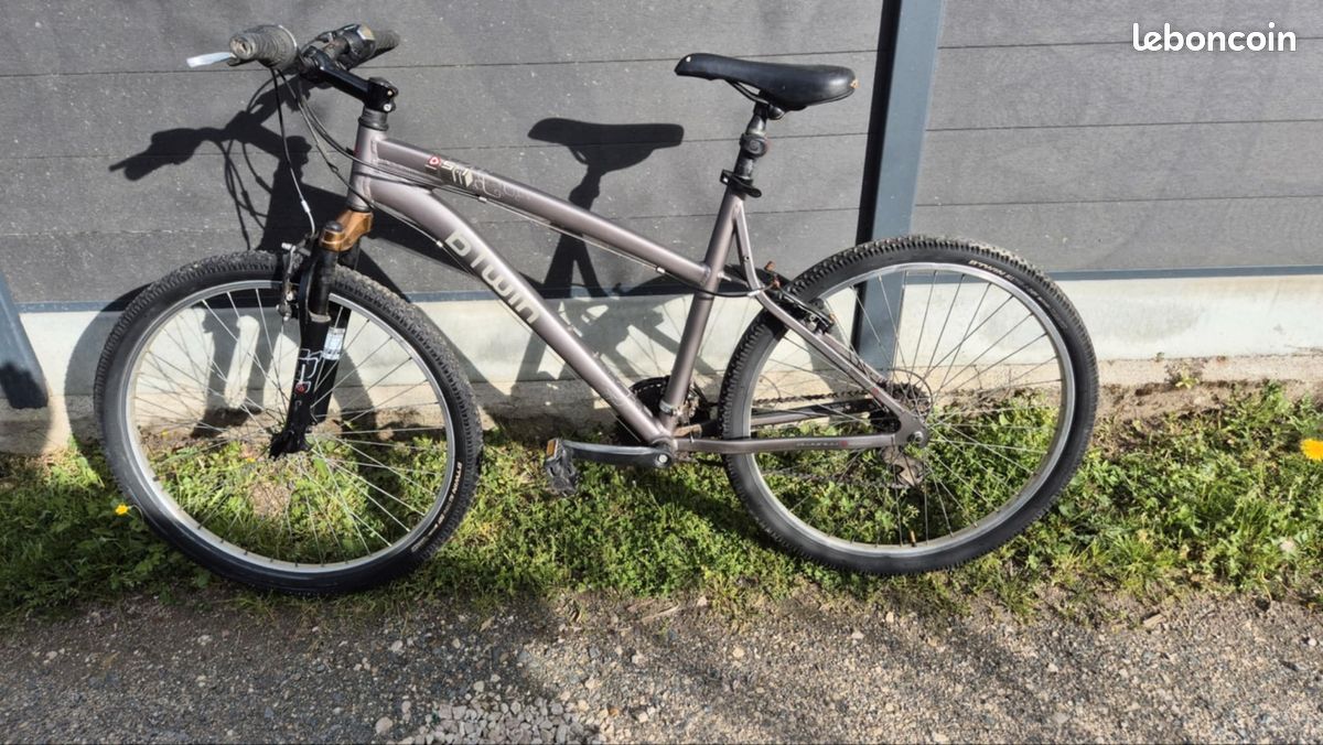 Btwin Rockrider 500 Triban 500 Prix Decathlon Riverside 500 Velo