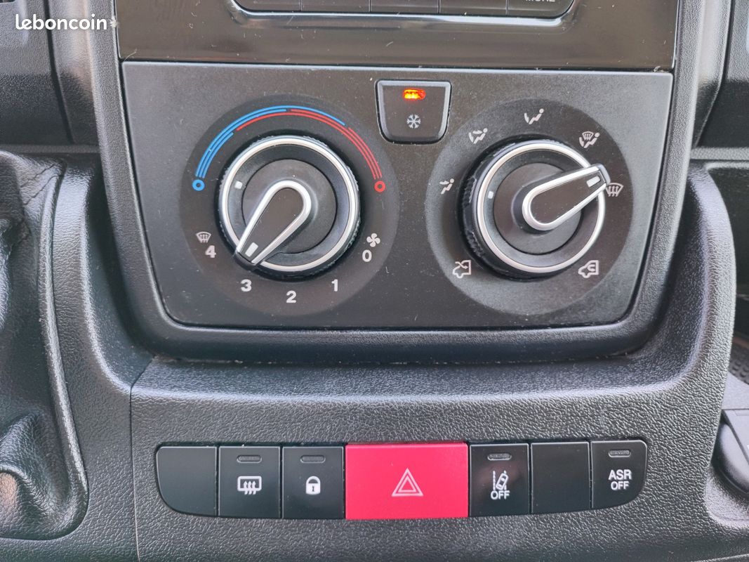 CITROEN JUMPER FOURGON L1H1 BLUEHDi 120 SS BVM6 DRIVER (image 10)