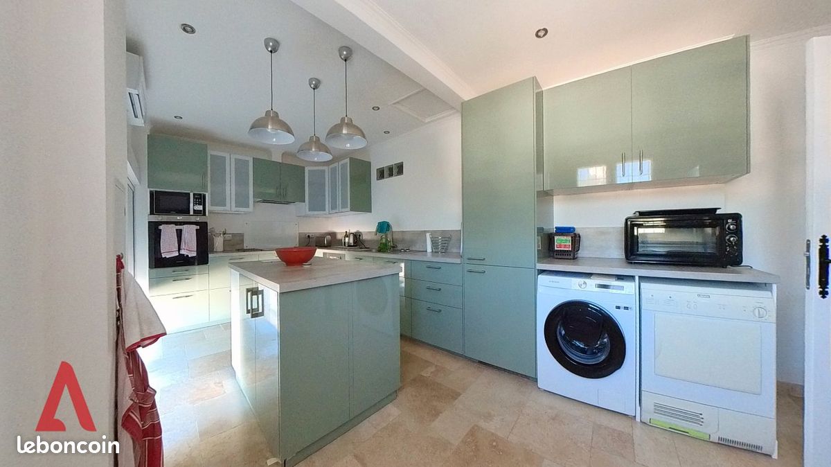 Maison 5 pièces 99 m² · à Puissalicon · 99 m² · 320 000 €