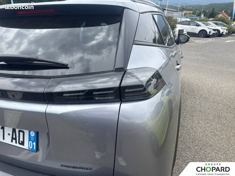 Peugeot 2008 Hybrid 145 e-DCS6 Allure (image 24)