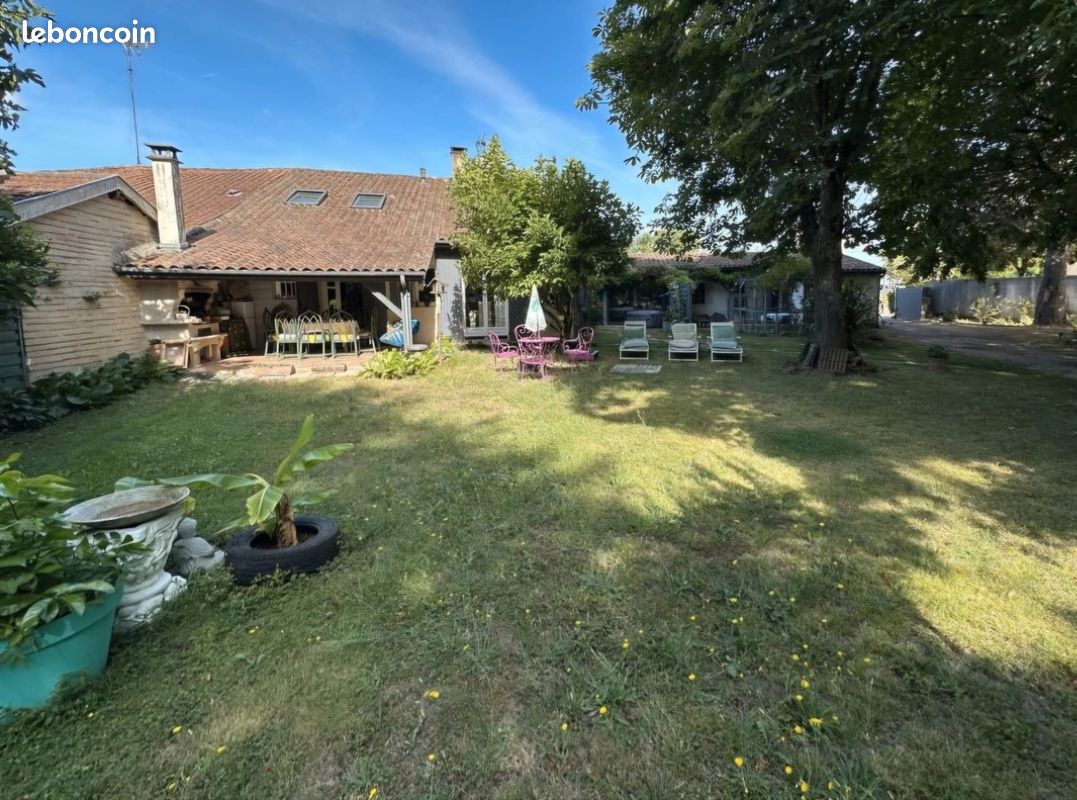 Maison 7 pièces 217 m² · à Marcellus · 217 m² · 260 000 €