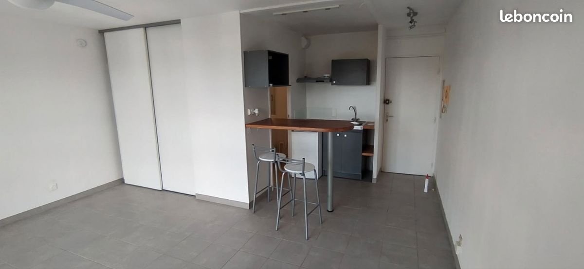 Appartement 1 pièce 29 m² · à Lons · 29 m² · 400 €/mois