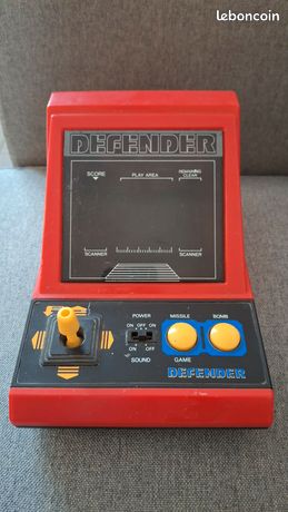 Jeu électronique Lansay Defender – 1983 – Boîte Et Notice – Très Bon état
