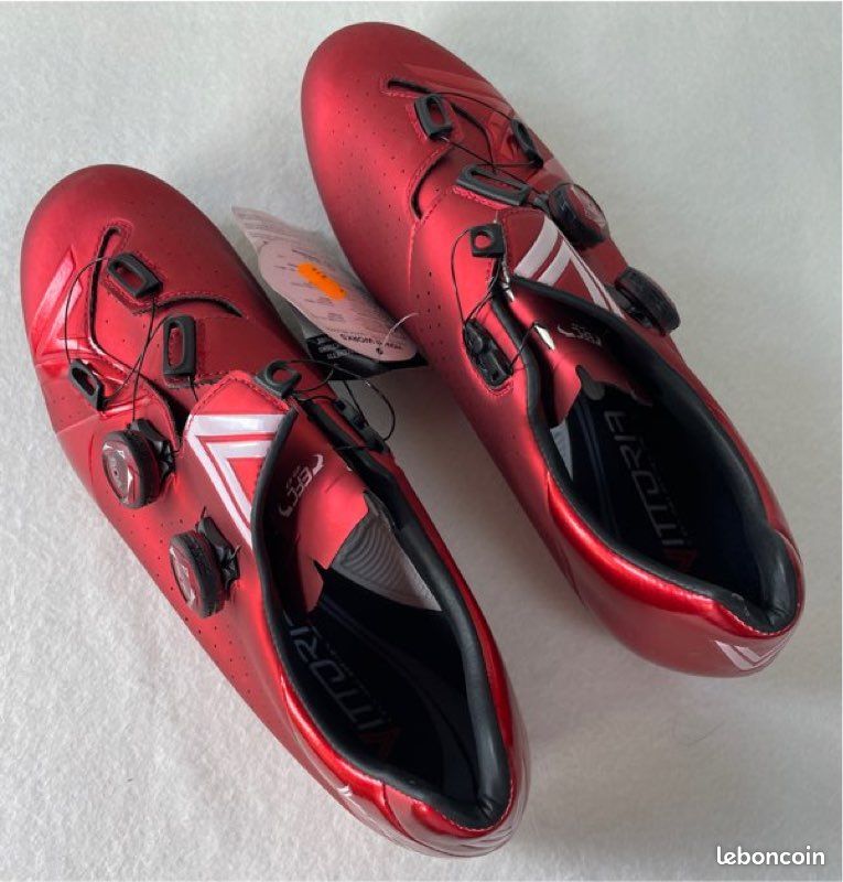 Rouge Chaussures Velo SPECIALIZED Chaussures Velo Route Torch Red - Main Image