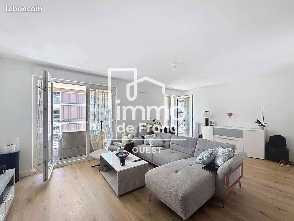 Appartement 4 pièces 85 m² · à Laval · 85 m² · 786 €