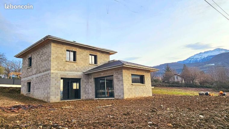 Maison 5 pièces 110 m²