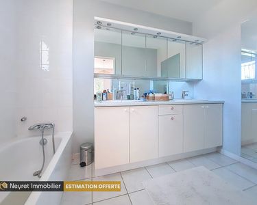 Maison 628 000 € - 132 m²
