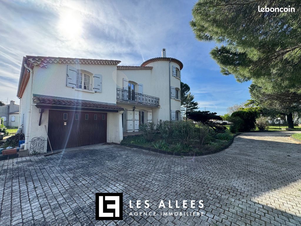 Maison 10 pièces 256 m² · à Montélimar · 256 m² · 495 000 €