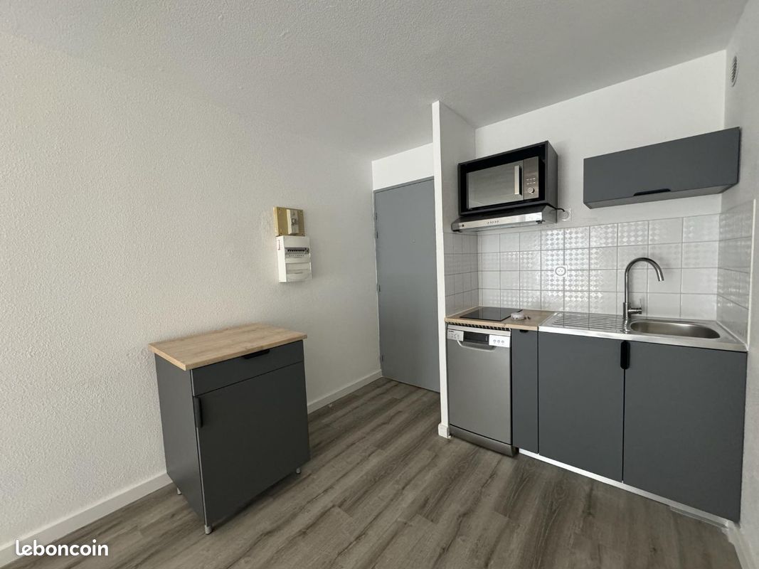 Appartement 2 pièces 34 m² · à Sète · 34 m² · 523 €