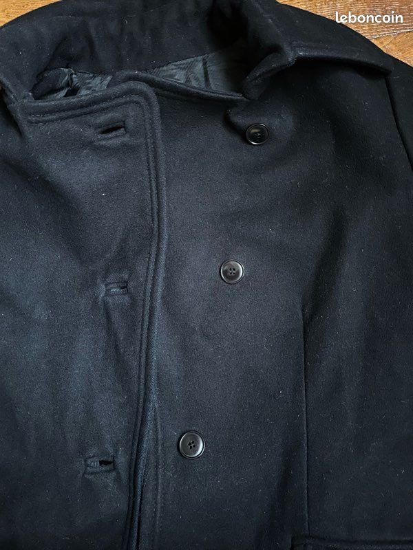Manteau noir en laine (image 7)