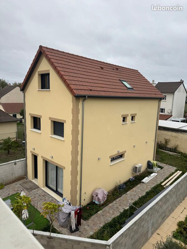 Maison 6 pièces 130 m² · à Eaubonne · 130 m² · 2 350 €/mois
