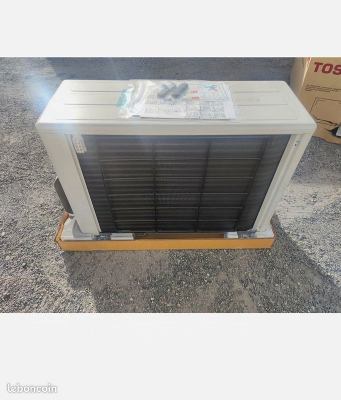 Groupe extérieur Toshiba 2,5 à 3,2 kW (image 2)