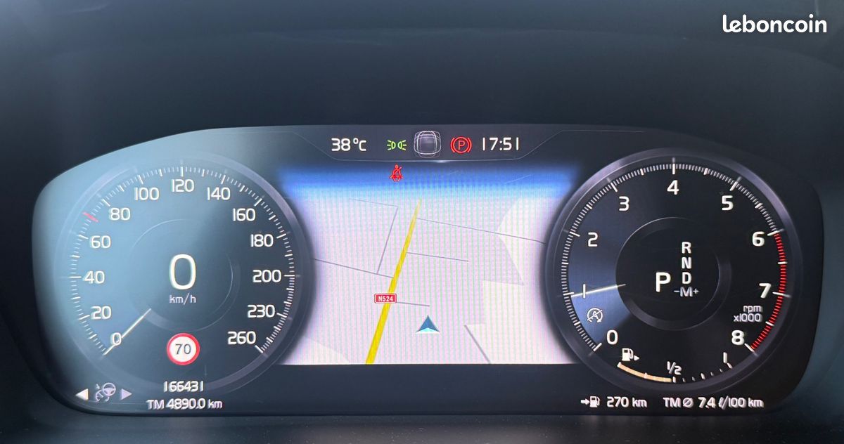 VOLVO XC40 1.5 T3 165 2WD GEARTRONIC INSCRIPTION LUXE Bva - ATTELAGE ESCAMOTABLE ELECTIQUEMENT (image 21)