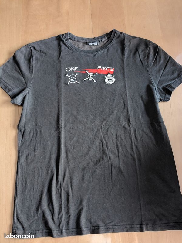 Tee shirt One piece S (image 1)