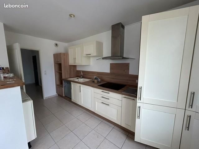 Appartement 3 pièces 80 m² · à Ballan-Miré · 80 m² · 895 €/mois