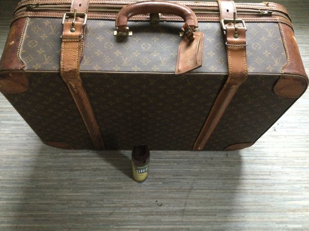 Ancienne malle de voyage bombée - Ma valise en carton