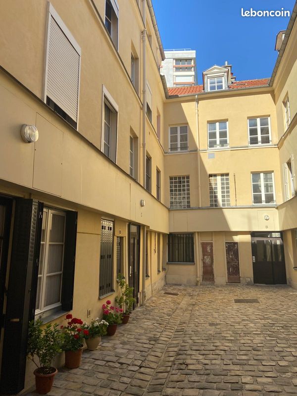 Appartement 1 pièce 23 m² · à Paris · 23 m² · 1 023 €/mois