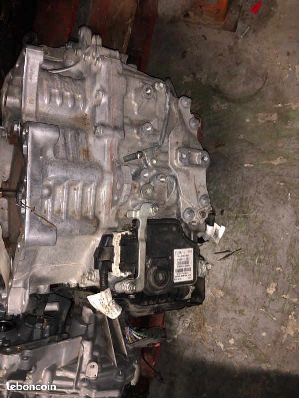 BOÎTE AUTO 2008II 2021 1.2 purtech (image 2)