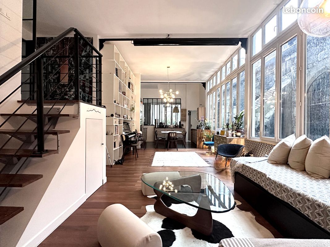 Appartement 5 pièces 121 m² · à Paris · 121 m² · 950 000 €