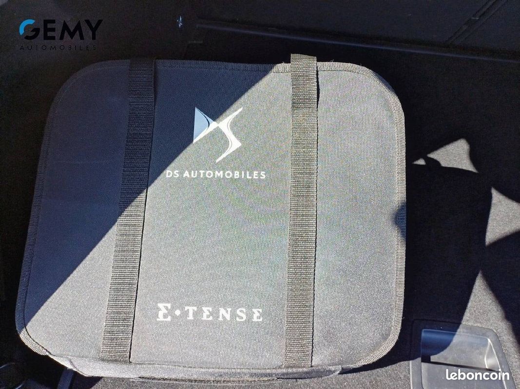 DS DS7 Crossback Hybride E-Tense 300 EAT8 4x4 Louvre (image 20)