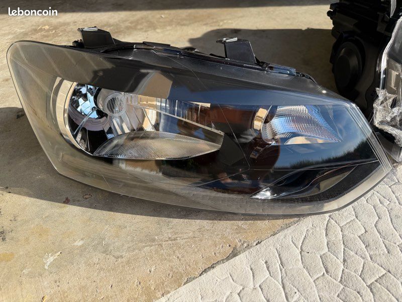 Lot phares avant VW Polo 5 (image 2)