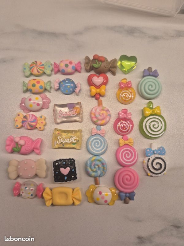 Mini bonbons en résine ( décoration) (image 1)