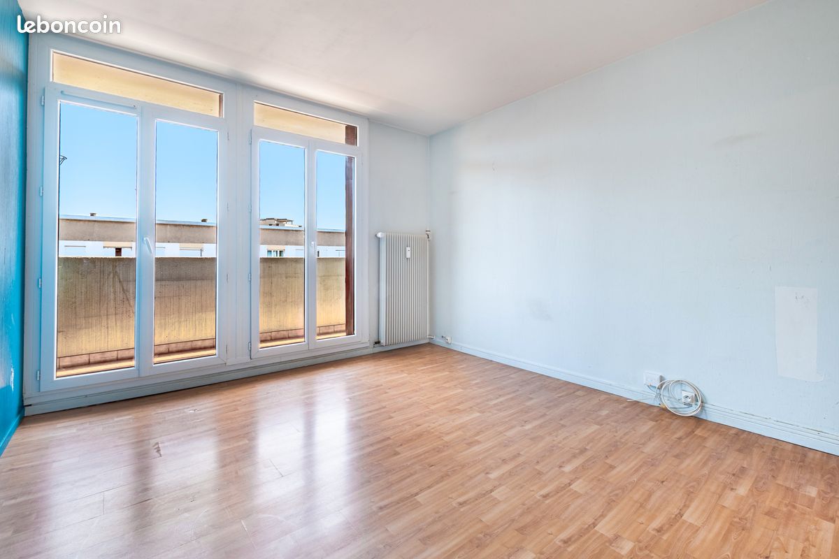 Appartement 3 pièces 56 m² · à Limoges · 55,6 m² · 54 000 €