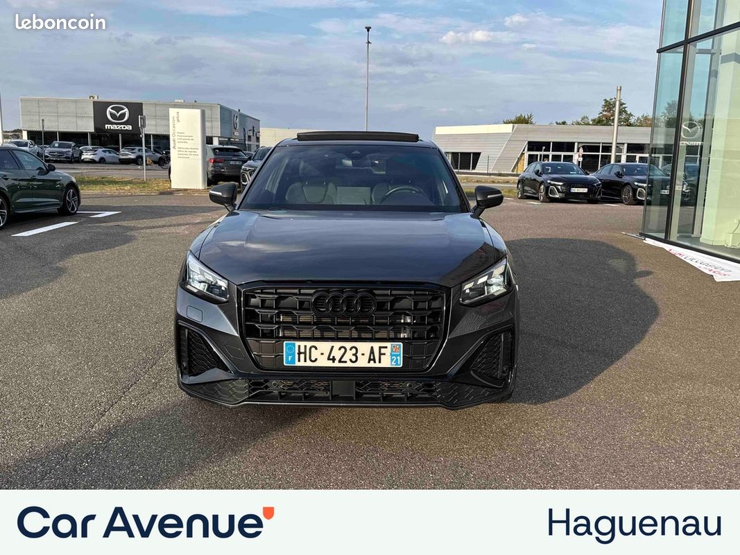AUDI Q2 35 TDI 150 S tronic 7 Black Edition / Toit Ouvrant / GPS / Caméra / Hayon Electrique / Attelage (image 44)