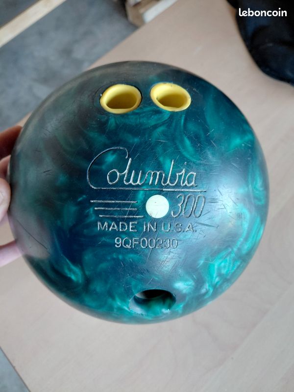 Boule De Bowling Ebonite Vintage – 14 Lbs – Arc-en-ciel Tourbillonnant – Non Percée