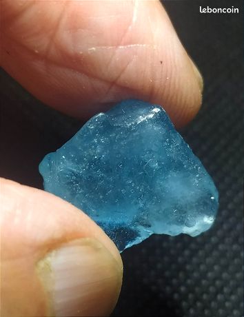 Aigue-marine naturelle : 2,44 cts, taille émeraude bleue, Brésil - France