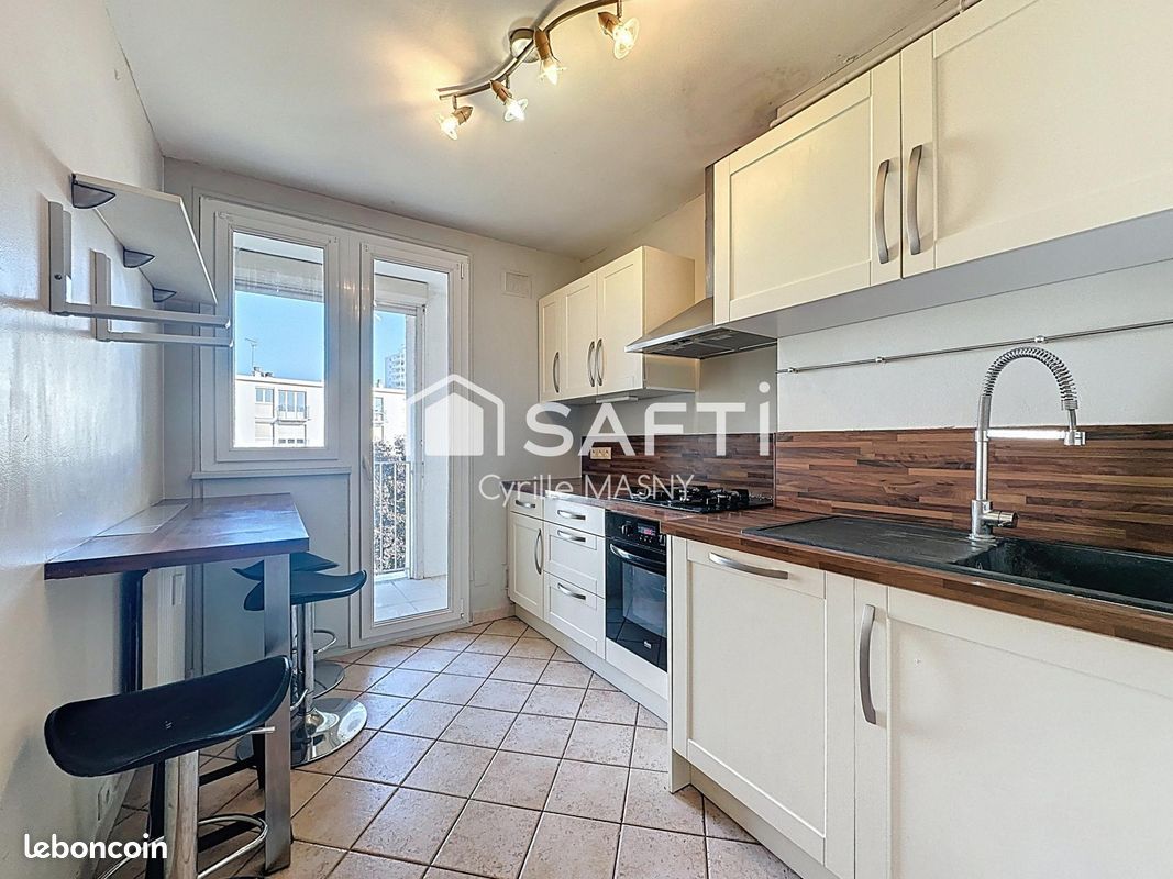 Appartement 4 pièces 69 m² · à Reims · 69 m² · 129 000 €