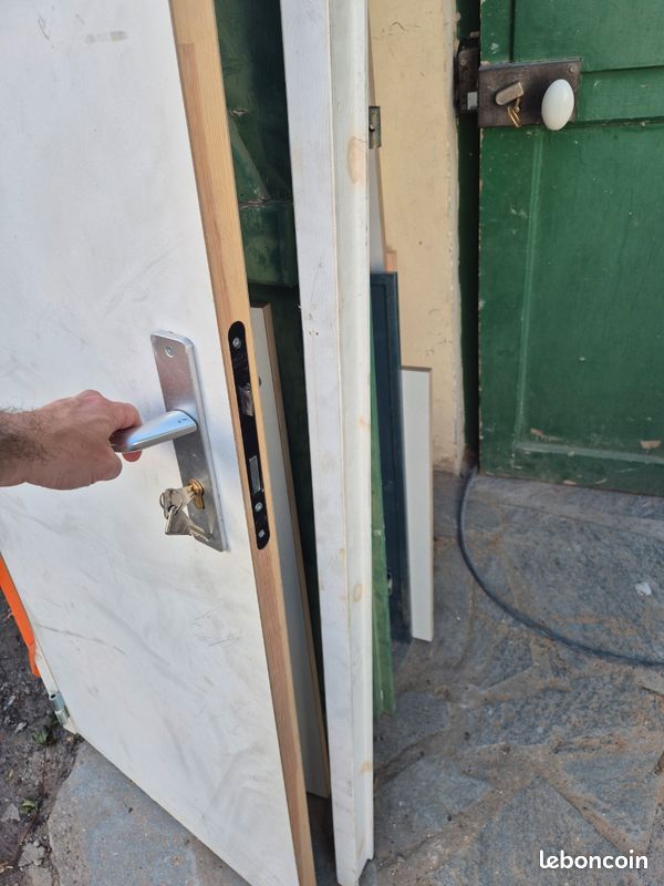 Bloc Porte âme pleine 63 cm (image 2)