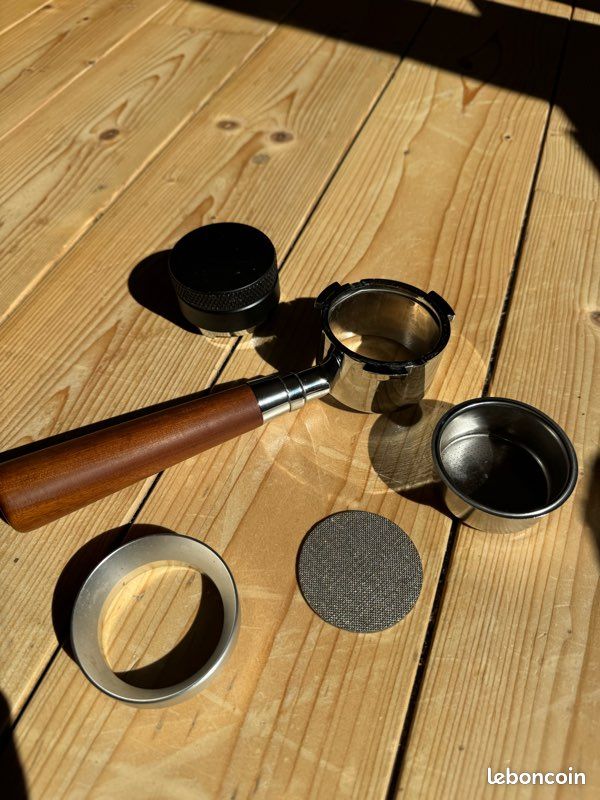 Cafetière Delonghi Dédica Style (image 3)