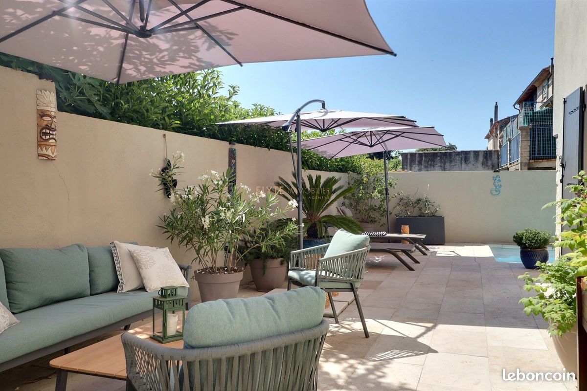 Maison 4 pièces 207 m² · à Camps-la-Source · 207 m² · 439 000 €