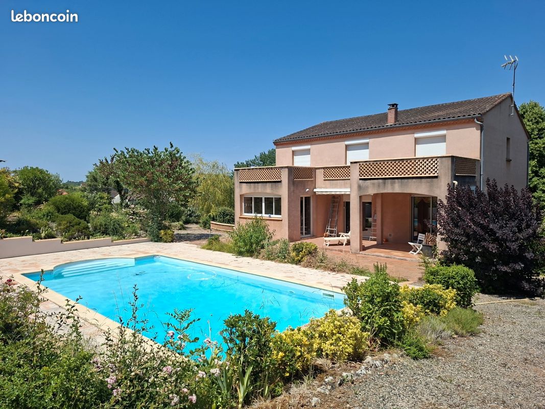 Maison 6 pièces 191 m² · à Puygouzon · 191 m² · 336 000 €