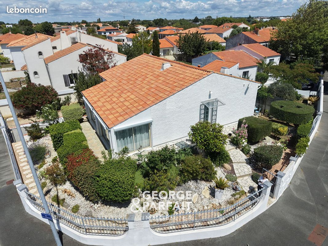Maison 6 pièces 143 m² · à Lagord · 143 m² · 420 000 €