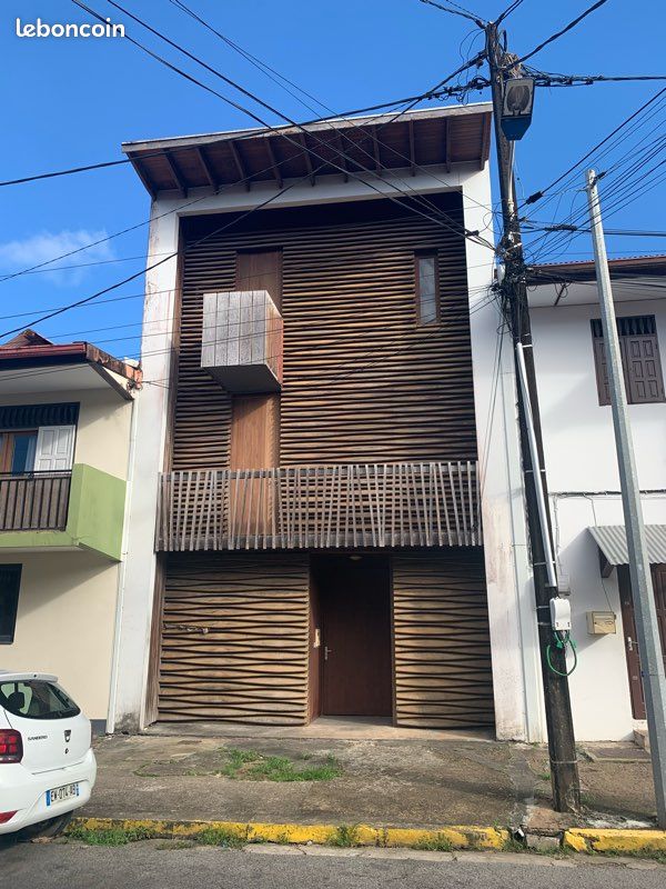 Maison 4 pièces 150 m² · à Cayenne · 150 m² · 2 200 €