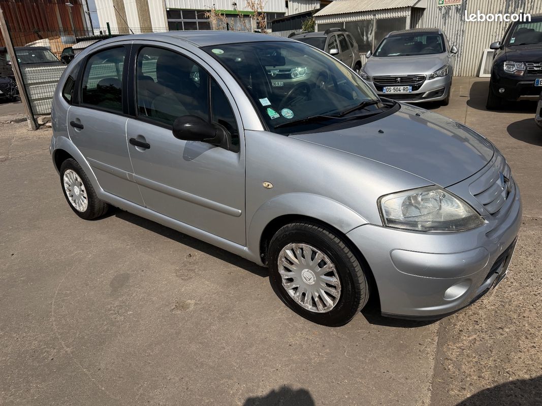 CITROEN C3 C3 1.4i Airdream Attraction (image 1)