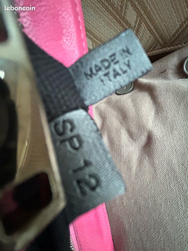 Marc Jacobs (image 8)