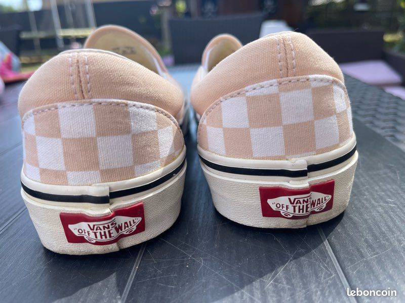 Chaussures Vans Vans Carreaux Rose Vans Old Skool EK Baskets à