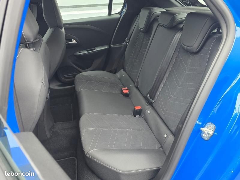 Opel Corsa 1.2 Turbo Hybrid 110ch GS e-DCT6 (image 12)