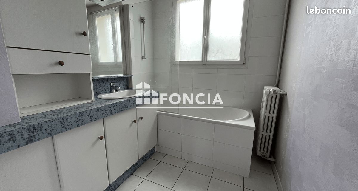 Appartement 3 pièces 64 m² · à Laval · 64 m² · 668 €/mois