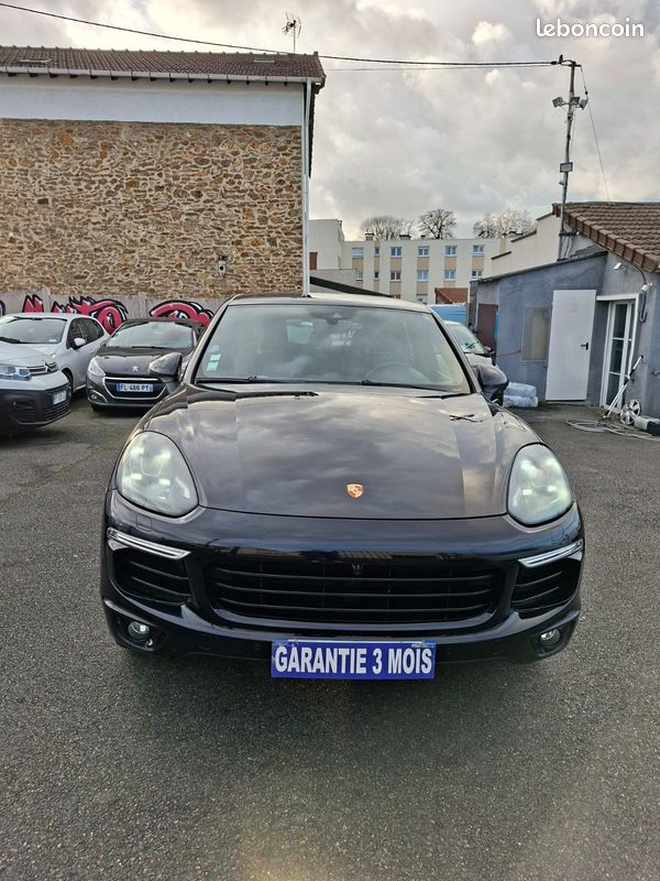 Porsche cayenne 3.0 v6 se hybrid full options 2017 220000kms 23990E TTC (image 2)