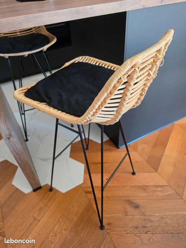 Tabourets de bar métal et rotin X2 (image 4)