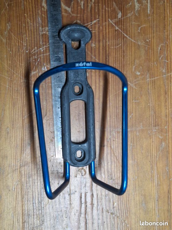 Porte-bidon Zefal bleu très bon état (image 1)