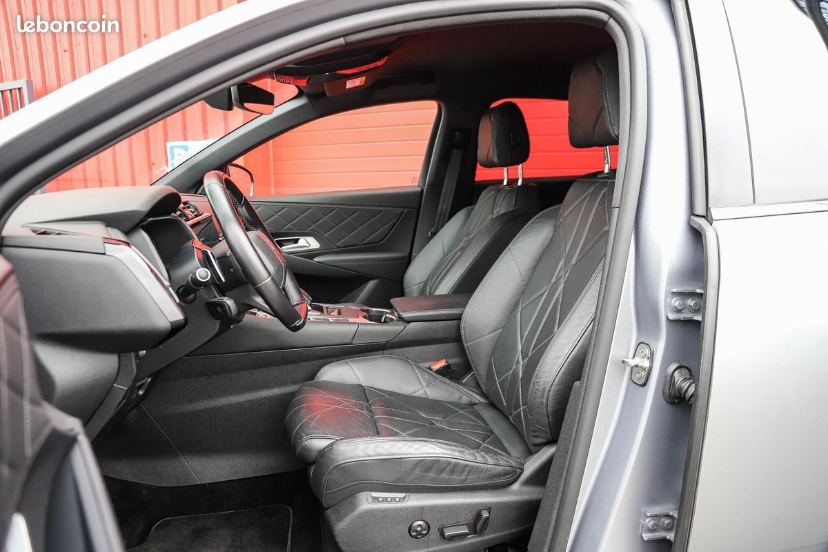 DS DS 7 CROSSBACK DS7 1.6 PureTech 225 EAT8 Executive Rivoli CAMERA GPS CARPLAY ???????CHAINE (image 5)