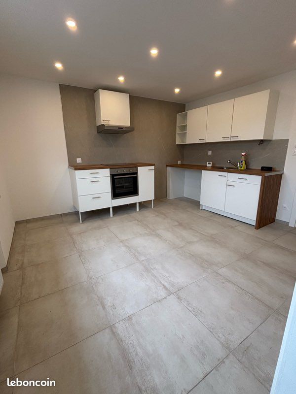 Appartement 4 pièces 80 m² · à Henriville · 80 m² · 790 €/mois